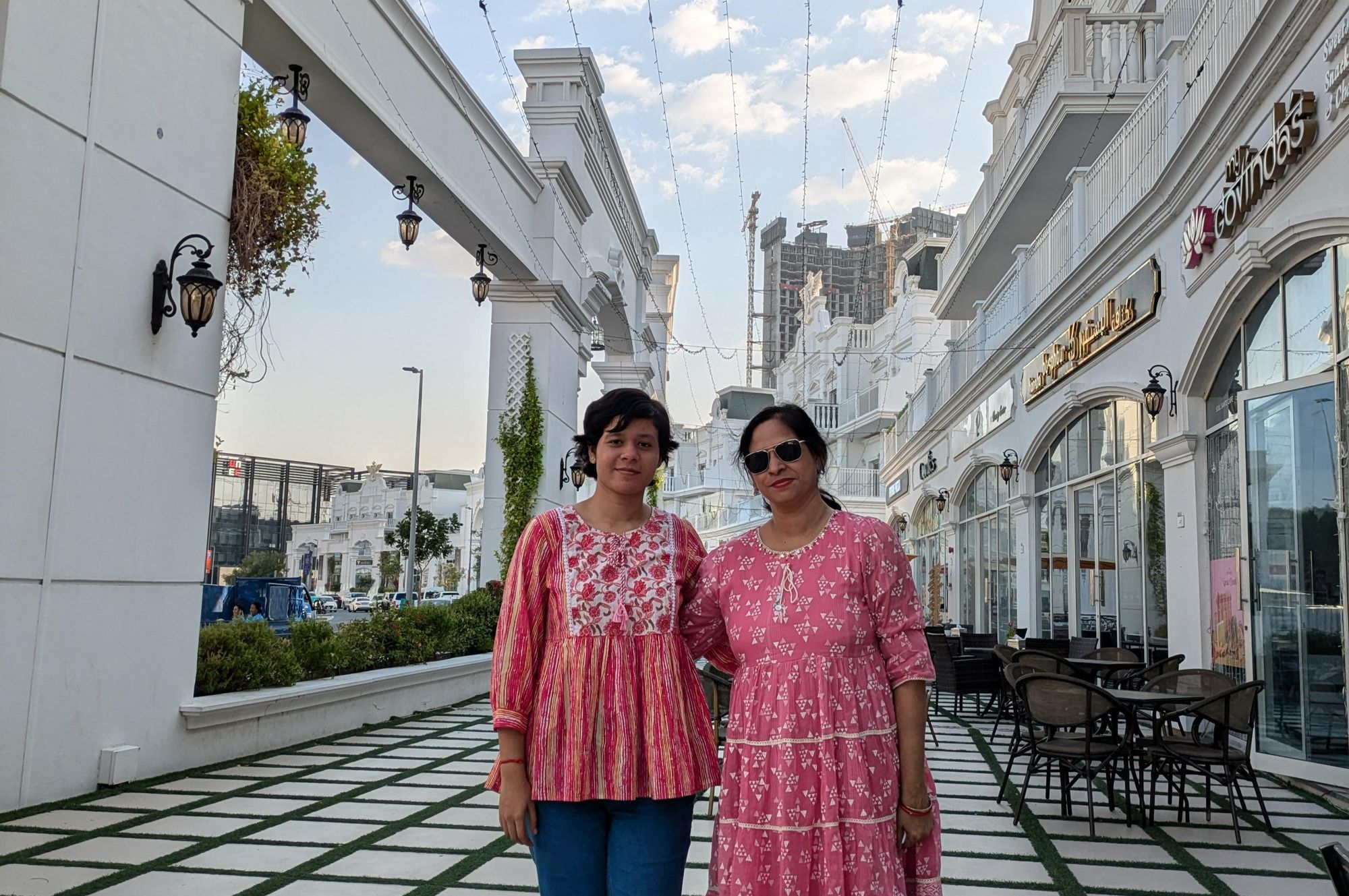 A Mother-Daughter Adventure: Janbhi’s Dubai Trip Review with Thrillophilia