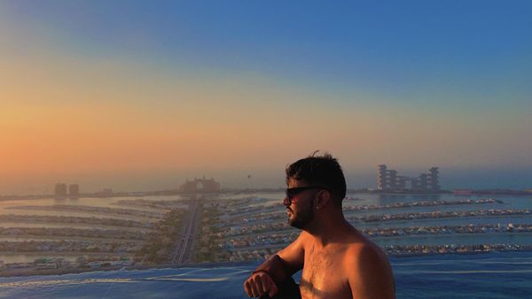 Sands, Citylights and Newfound Friendships: Vishesh’s Solo Dubai Trip with Thrillophilia